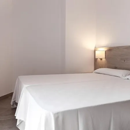 Apartamento Blanco Y Negro - Recien Reformado Lloret de Mar