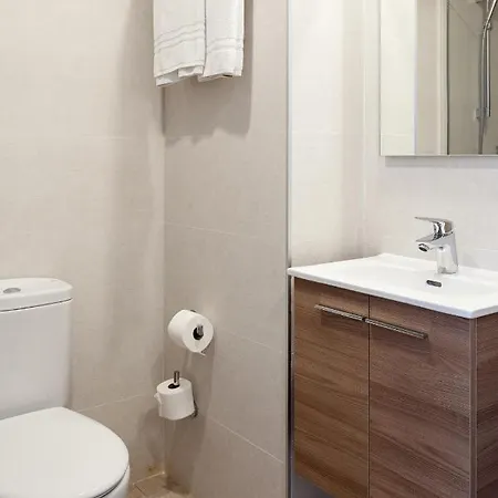Blanco Y Negro - Recien Reformado Apartamento