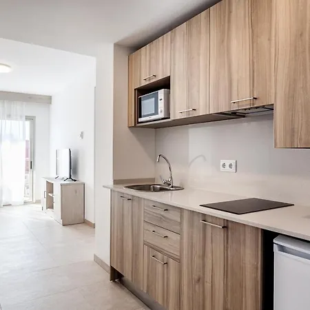 Blanco Y Negro - Recien Reformado Apartamento